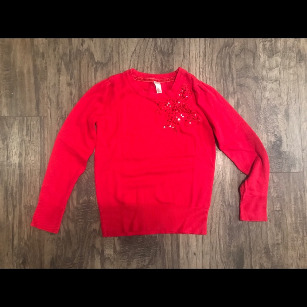 Cherokee red sweater